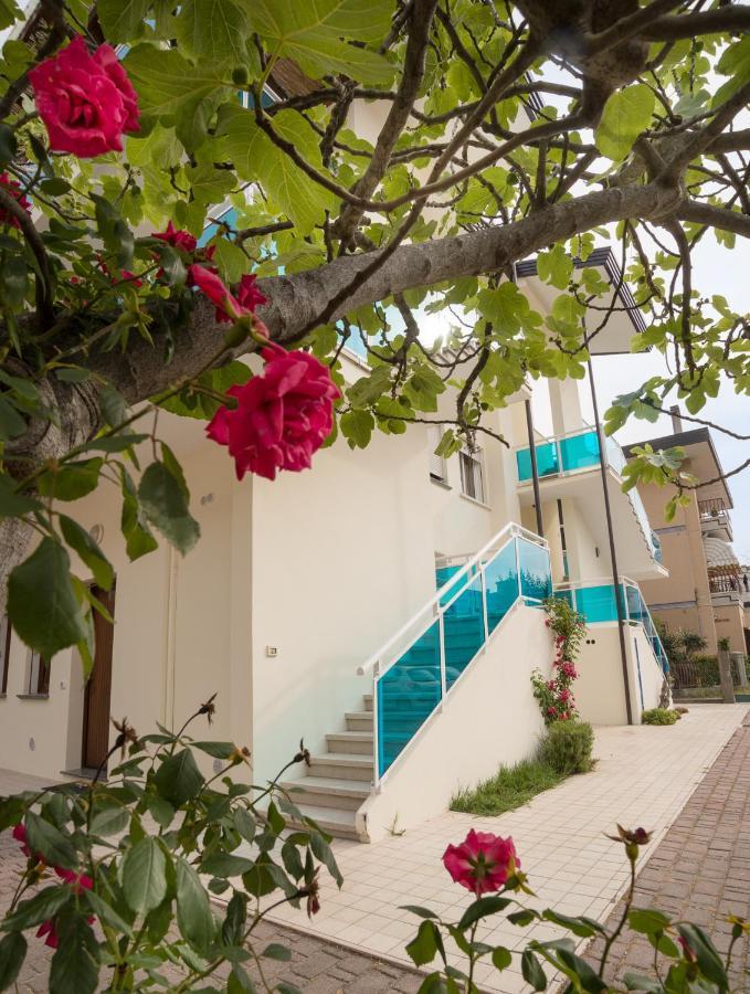Zzznon Attivo Ex Dl5 E Dl6 Daire Lido di Jesolo Dış mekan fotoğraf